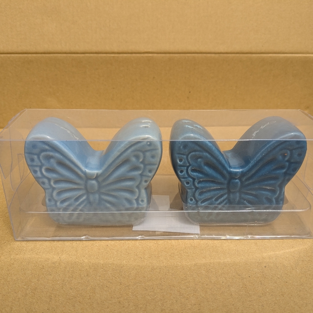 Dolly Parton Butterfly Salt & Pepper Shakers Blue New 40th Collection